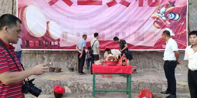 Rebuild the warm water Lin ancestral temple! Commencement ceremony!